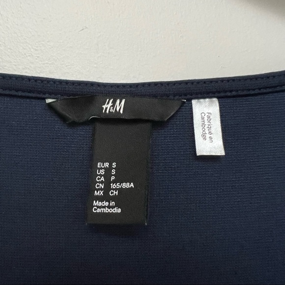 H&M Womens Blue Faux-wrap front sheer sleeve shift dress - Picture 10 of 10